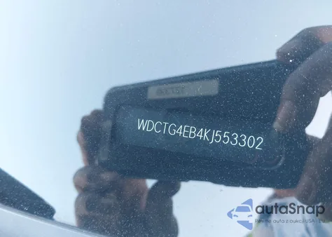 2019 Mercedes-Benz Gla 250 из США, поврежденный, VIN WDCTG4EB4KJ553302